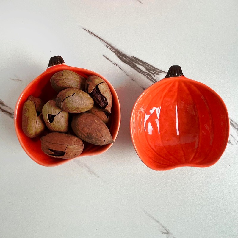 FYUEROPA Ceramic Pumpkin Ramekins Set, Small Bowls for Baking Souffle,