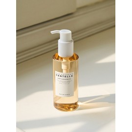 Madagascar Centella Light Cleansing Oil 200ml / 마다가스카르 센텔라 라이트 클렌징 오일 200ml