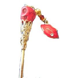 Hair Stick. Adult Artist Gothic Turquoise Magnesite Skull with Red Enamel Lips Charm with Austrian Crystal Accent x 1pc