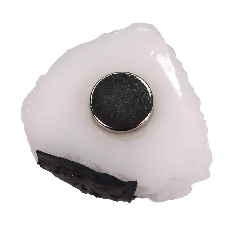 Food Sample Magnet, Likely Goody Onigiri, 123.8 ft (323 m)