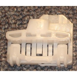 Window Regulator Repair Clips (2) Front Right for Oldsmobile Alero 1999-2004