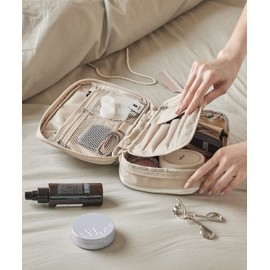 Brandon Expandable Beauty Pouch