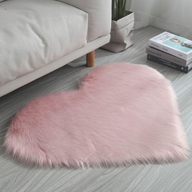 CHUYIX Faux Lambskin Rug, 1 Piece, Heart-Shaped Fluffy Carpet Floor Mat, Soft and Fluffy, Living Room, Bedroom, Decorative Heart, Small Rug, Faux Fur, Office Dorm, Faux Fur Rug, Bathroom Mat