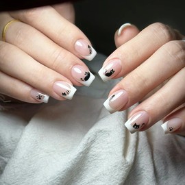 Pack of 24 Square Glue-On Nails, Nude Pink French Artificial Nails, Short Press On Nails with Cartoon Kitten Design, Ballerina False Nails, Fingernails for Sticking on for Women and Girls