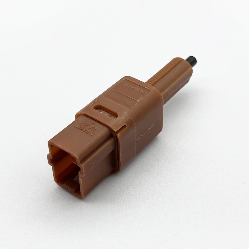 25300-3RA0A Brake Light Release Switch Fits for Ni-ssan Sentra Leaf