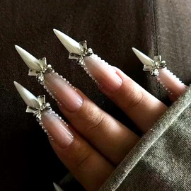 Long Stiletto Press on Nails White French Tip Fake Nails with 3D Bow Pearl Designs 24 Pcs Natural Reusable Glossy Acrylic Nail Full Cover Stick on Nail for Women Wedding No Glue WYFHDT