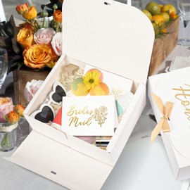 10 Pack Will You be My Bridesmaid Cards Set, 8 Bridesmaid 1 Maid of Honor 1 Matron of Honor Proposal Cards with Gold Foil and Floral Bouquet Design - Elegant Wedding Party Invitation Gifts（White）