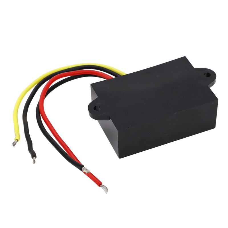 DC Boost Module High Efficiency Voltage Converter Module with Plastic