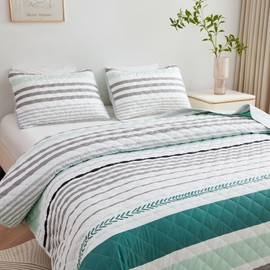 Bedmoon Quilt Full/Queen Grey & Green Striped, Lightweight Reversible Quilt Bedding Set, 3 Pieces Soft Bedspread, All Seasons Microfiber Coverlet Queen Size