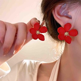 Yheakne Boho Resin Flower Earrings Red Flower Stud Earrings Vintage Acrylic Flower Earrings Large Red Floral Petals Earrings Jewelry for Women and Girls