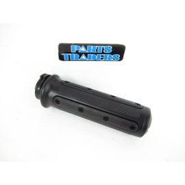 Kuryakyn Right Heavy Ind. Replacement Grip Black 1974-2023 Harley Davidson