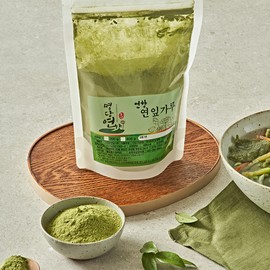 Myeongdang Yeonhyang Lotus Leaf Powder 200, good for pancakes, kalguksu, and sujebi / 명당연향 연잎가루200 부침개 칼국수 수제비 요리에 좋아요