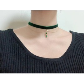MOMOCAT Green Double Layer Velvet Choker Necklace for Women Gothic Chokers Renaissance Chocker Green Crystal Chockers Imitation Emerald Zircon Necklaces