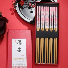 5 Pairs Natural Bamboo Reusable Chopsticks with Gift Box, Non-slip Chopstick Gift Set for Sushi Rice Noodles, Chinese Japanese Tableware Dishwasher Safe, 8.86 Inches/22.5cm, Red