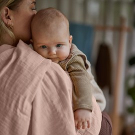 Huxie Swaddle Blanket - Organic Cotton - Swaddles for Newborns - Newborn Swaddle - Muslin Swaddle Blankets - 100% Cotton Blanket, 47" x 47" Swaddle (Blush)