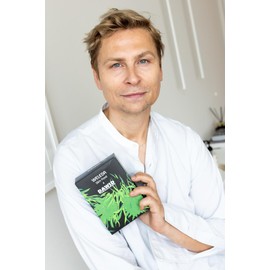 WELEDA Bio Geschenk Set Skin Food - Naturkosmetik Geschenkbox mit Skin Food Hautpflege & Tagespflege & Lip Butter Lippenbalsam. Unisex Gesichtspflege/Körperpflege Geschenkset für Männer & Frauen