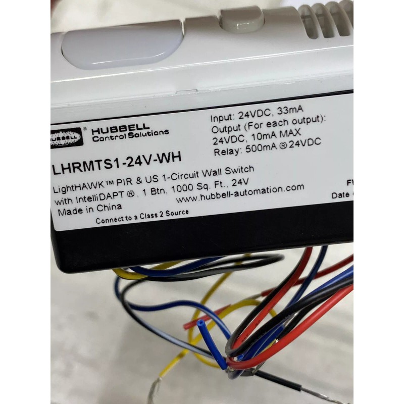 Hubbell LHRMTS1-24V-WH - Lighthawk PIR & US, 1-Circuit Wall Switch