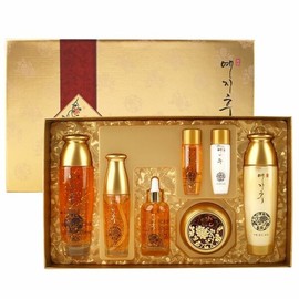 Purity 99, 5-piece set of vibrant moisture-retaining women’s cosmetics (WB70B81) / 순도99 생기있는 수분보유력강화 여자화장품 5종세트 (WB70B81)