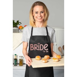 Print4U Bride To Be In Rose Gold Print Hen Party Wedding Gift Baking BBQ Apron Black