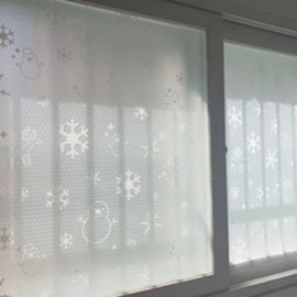 Snowman Decorative Window Insulation Bubble Wrap (1m Wide) 5m Length