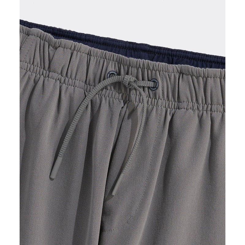 vineyard vines - Pantalones Cortos de Rendimiento para niño, Gray