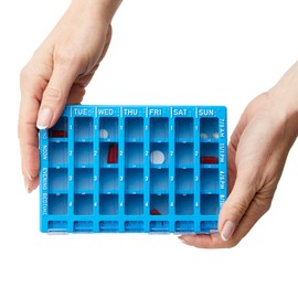 SurgiPack 6077 Safe-T-Dose 7 Day Tablet & Vitamin Organiser