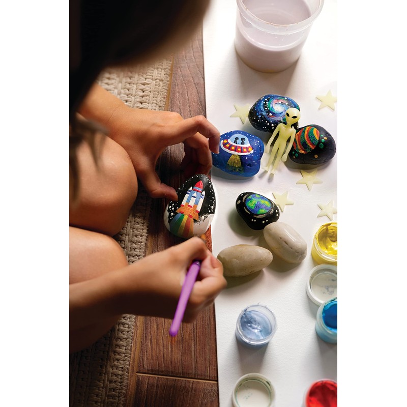 KidzMaker - Glow In The Dark - Space Rock Painting