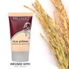 Palladio Rice Primer, formulada con arroz natural, controla la grasa
