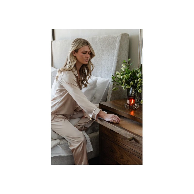 Alice Lane Bubble Candle Dish – Chic Smoky Glass Candle