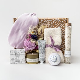 Deluxe Lavender Spa at Home Gift Basket for Women, Self Care Kit with Bath Salts, Candle, Soap, Hand Cream, Gifts for Her