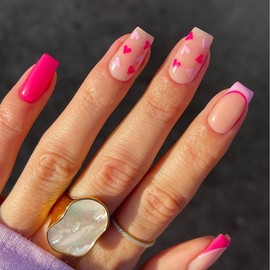 Valentines Press on Nails Medium Square Fake Nails Pink False Nails with Cute Heart Designs Glue on Nails Pink French Tip Stick on Nails Full Cover Glossy Nude Acrylic Nails for Women Manicure 24 Pcs