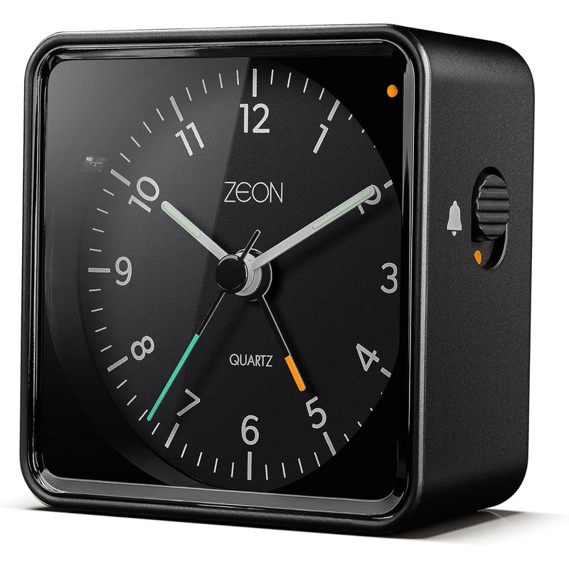 ZEON Bedside Analogue Alarm Clock with Light and Snooze Function,