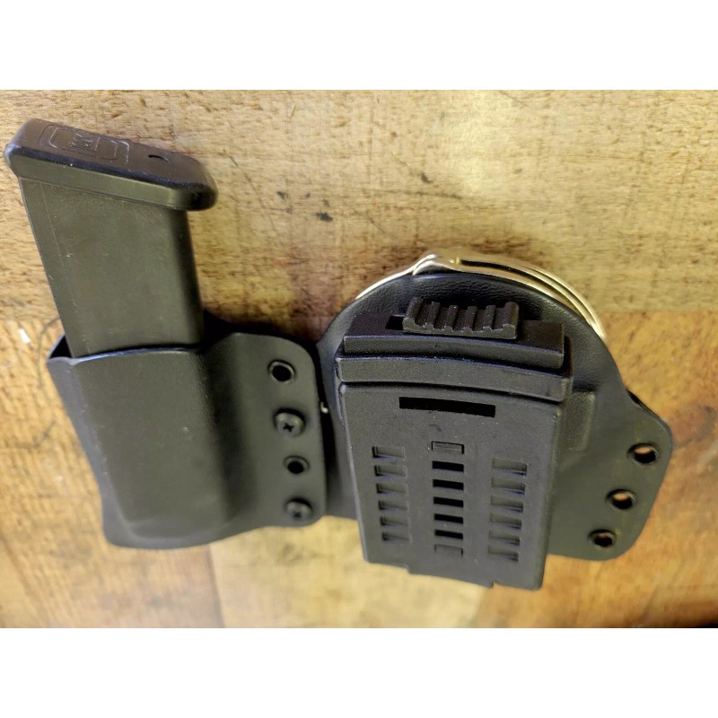 SPARTAN TACTICAL Peerless Model 700 Handcuff Holster W/Extra MAG Glock