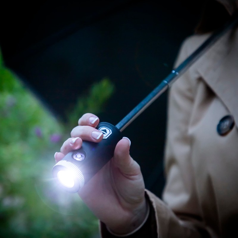 InnovaGoods® Folbrella Reversible Folding LED Umbrella Opens and Closes Inverted