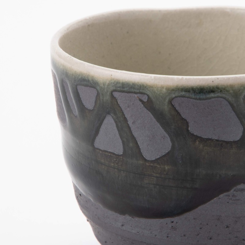 Shigaraki Ware MR-3-3516 Hechimon Tea Cup with Black Glaze
