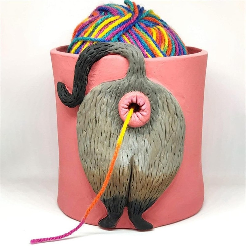 Cat Yarn Bowl Artwork Yarn Holder Dispenser with Hole, Knitting