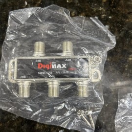 DIGIMAX LOT OF 2 DIGIMAX DM4 4 Way Cable Splitter NEW