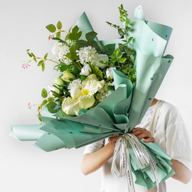 Oakbud Solid Color Love Heart Flower Wrapping Paper Waterproof Gift Packaging Florist Bouquet Material 20 Sheets 22.8x22.8 Inch (Pink White)