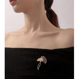 songbowen Ginkgo Leaf Brooch Rhinestone Hollow Leaf Lapel Pin Elegant Flower Brooch with Crystal Badge Pin Women's Clothing Accessory Jewelry Gift