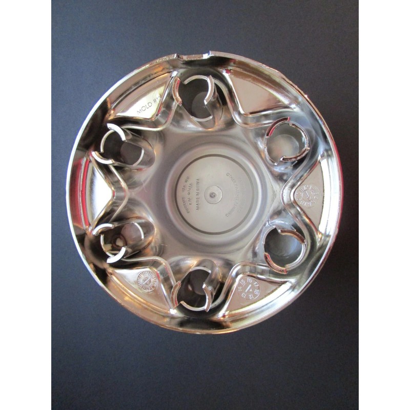 Adam 6 Lug 5.5" Bolt Circle Trailer Chrome Center Hub