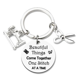 Qualiting Sewing Gifts for Mom Mothers Day Gifts for Nana Grandma Birthday Gifts for Quilters Seamstresses for Women Friends Crochet Gifts for Crocheting Gifts Keychain for Daughter Sister