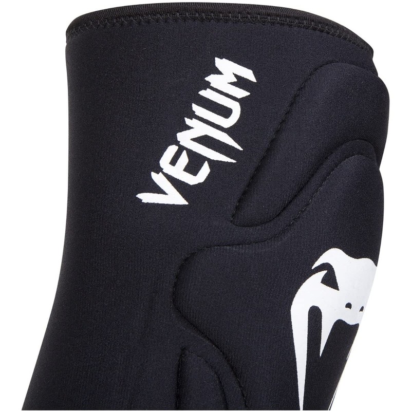 Venum Gel Knee Pads Contacts/Pro Knee Pad - Black (XL)