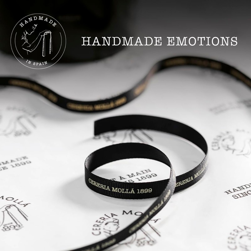 Cereria Molla Lotion Dispenser with Black Orchid & Lily Lotion