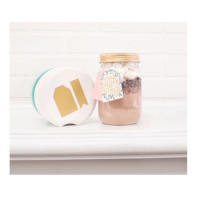 We R Memory Keepers Magnetic Punch - 2" Tag /