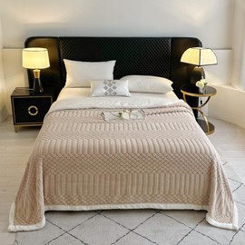 UKELER Sherpa Bed Blanket 80 × 90 inch, Ultra Soft Queen Size Throw Blanket for All Season, Cozy Plush Striped Fleece Blanket for Bedroom Living Room Dorm Hostel Sofa Camping, Camel