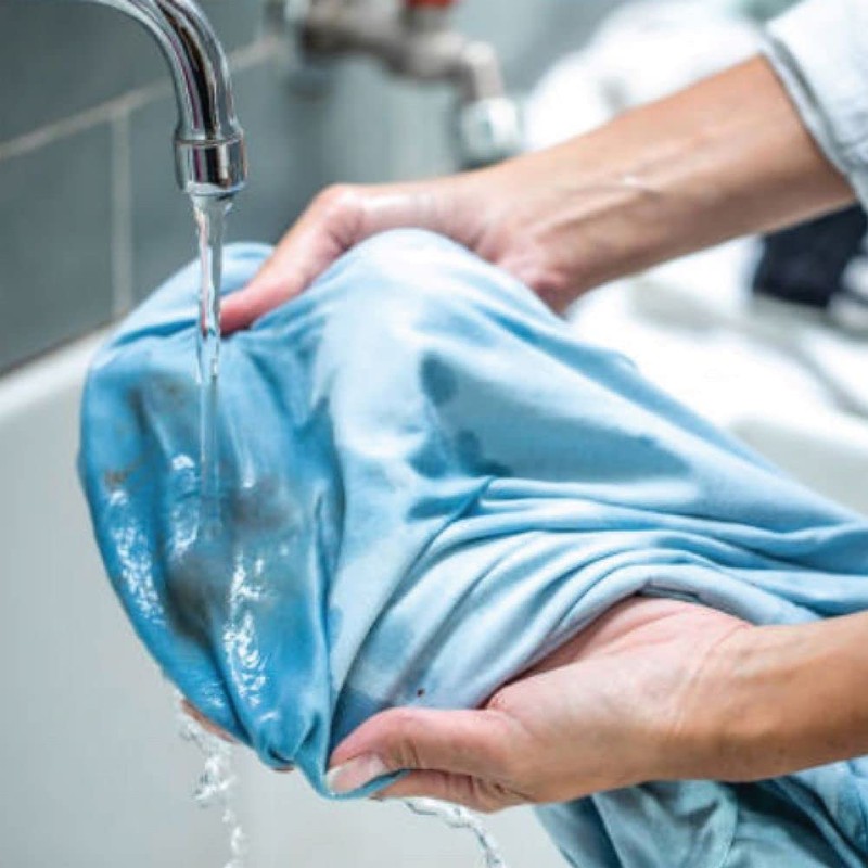 Stn Remv Shout 650ml