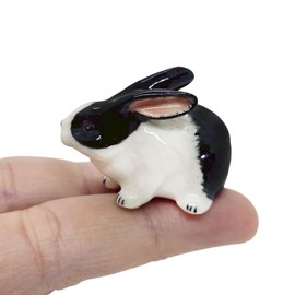 ChangThai Design Tiny 1½" Black White Crouching Rabbit Figurine Miniature Hand Made Painted Ceramic Cute Bunny Cottontail Rabbits Wild Animal Porcelain Decorative Collectible Figure Décor Gifts