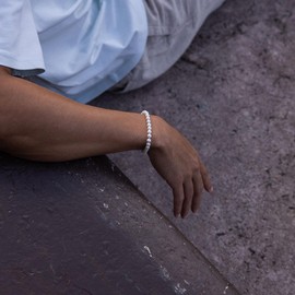 Purelei® Diligence Bracelet (Silver), Waterproof Pearl Bracelet for Men and Women, Elegant Unisex Bracelet Made of Stainless Steel, Gifts for Men and Women, 18-22 cm Length Adjustable, Stainless Steel