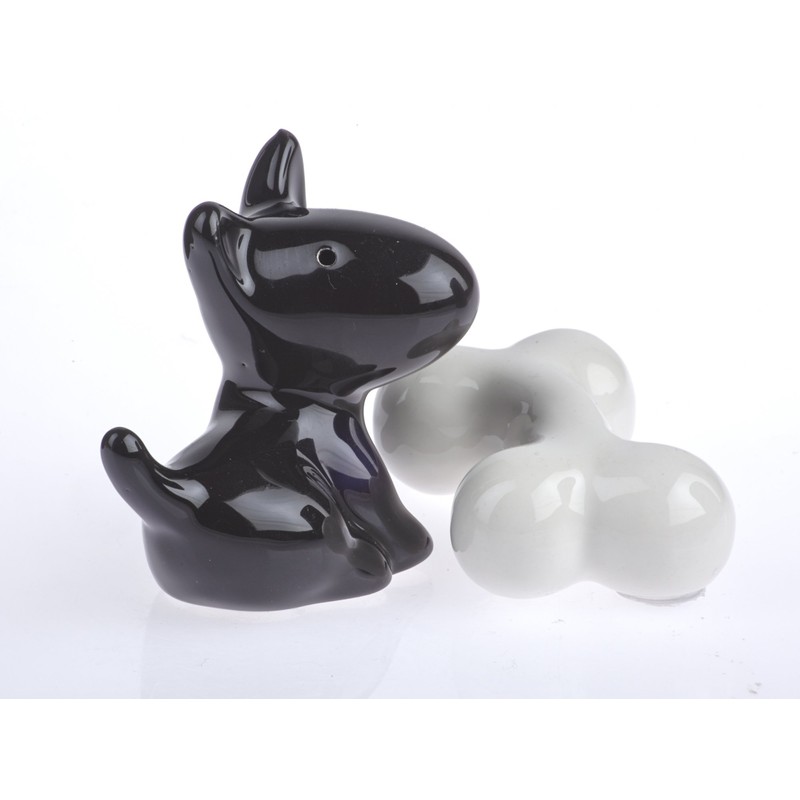 by-Bers Salt and Pepper Dogs, Tickle & Boni M in