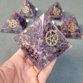 Harmoniekraft Orgonit Pyramide XL groß Amethyst Pentagramm 90-95mm natürliche Edelsteine aus Indien